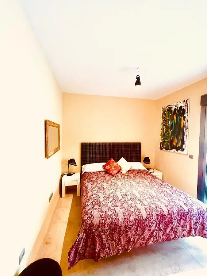Villa Aguilas Club - Guest House 0*, Málaga