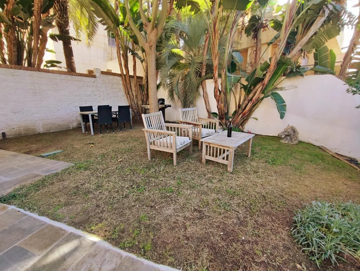 Villa Aguilas Club - Guest House  Málaga
